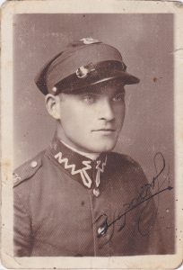 Nachman’s military photo with signature in Yiddish